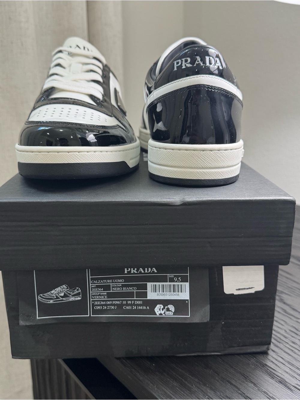 Prada Downtown Sneakers Low-Top Leather Black/White 10.5 - Picture 10 of 10